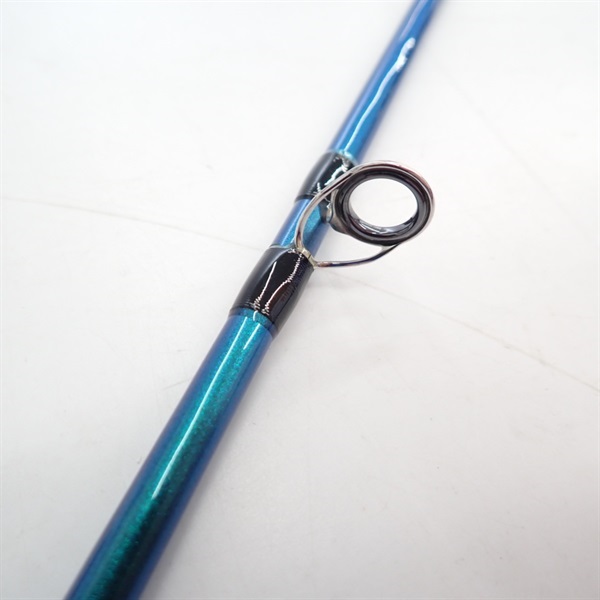 ２２サーフランダー４０５ＤＸ